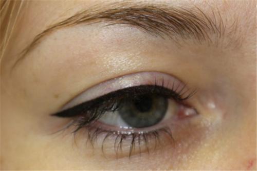 Перманентный макияж идеально подойдет вам, если вы: 03