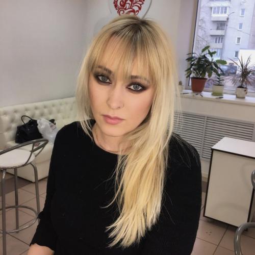 Подошёл к концу второй день курса Сам Себе Визажист. 01