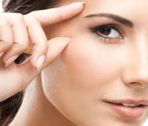 Как известно, морщины вокруг глаз обычно появляются самыми первыми, но это еще не говорит о начинающем старении организма. 01 Как известно, морщины вокруг глаз обычно появляются самыми первыми, но это еще не говорит о начинающем старении организма. 01