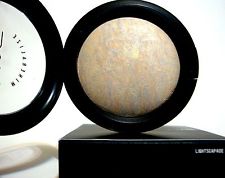 Советы визажиста, как правильно наносить хайлайтер. 03 Советы визажиста, как правильно наносить хайлайтер. 03