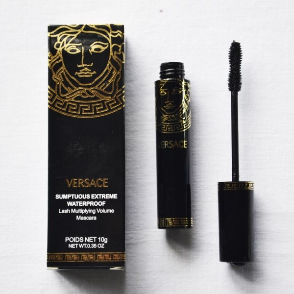 Собственная акция!  При покупке любой туши карандаш для глаз в подарок! 06