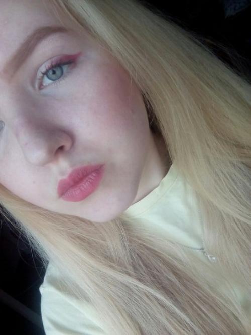 Всем привет.  Хочу вам показать два своих повседневных макияжа. 01