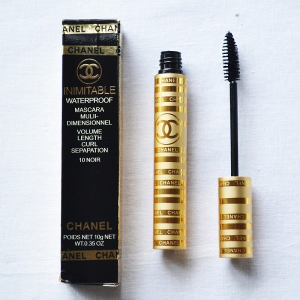 Собственная акция!  При покупке любой туши карандаш для глаз в подарок! 02