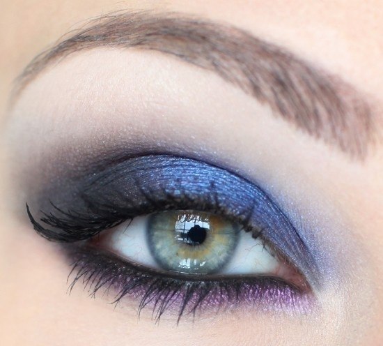 Smoky Eyes. Smoky eyes — этот макияж глаз один из самых популярных. 02