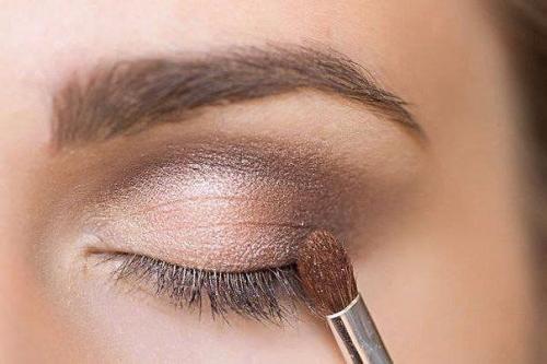 Дневной макияж глаз со стрелками. 04