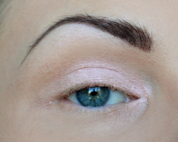 Вечерний макияж глаз (пошаговое фото). 01