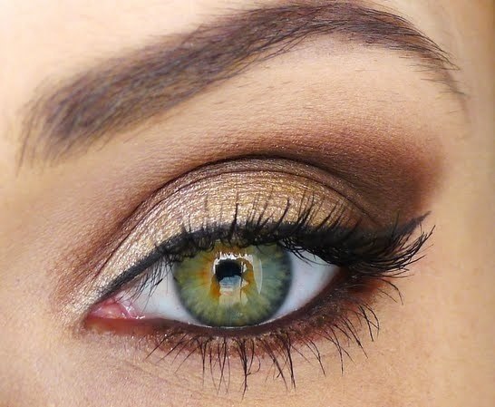 Smoky Eyes. Smoky eyes — этот макияж глаз один из самых популярных. 03