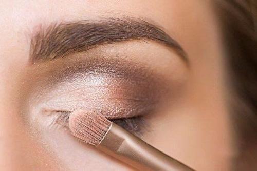 Дневной макияж глаз со стрелками. 05