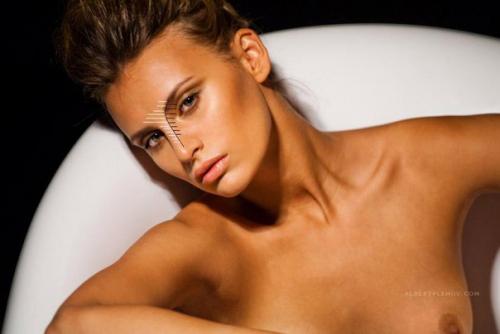 Make - UP: коррекция контуров лица. 07 Make - UP: коррекция контуров лица. 07