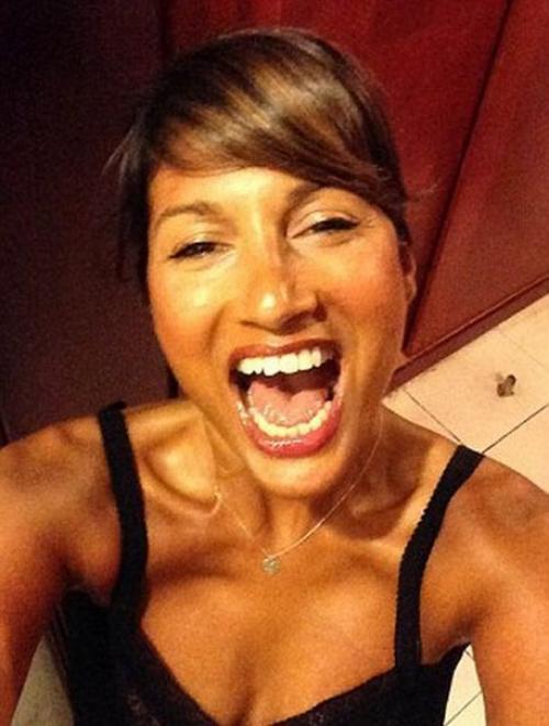 Памела джейкобс, которая выглядит как подружка своего сына. 07 Памела джейкобс, которая выглядит как подружка своего сына. 07