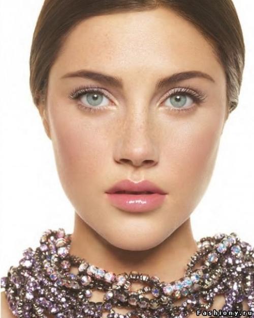 Естественный макияж в стиле нюд. 01 Естественный макияж в стиле нюд. 01