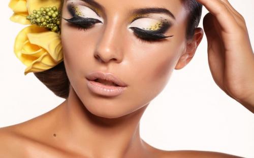 Мастер салонного макияжа? 3000. 04 Мастер салонного макияжа? 3000. 04