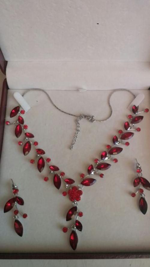 Обмен.  Желательно на окклюдеры как на первом фото, возможно у кого-то остались лишние или не подошли. 09