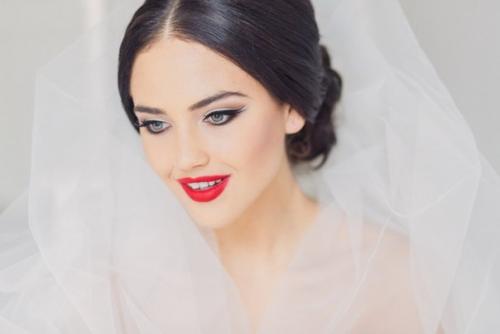 Свадебный образ для невесты цветотипа зима. 01