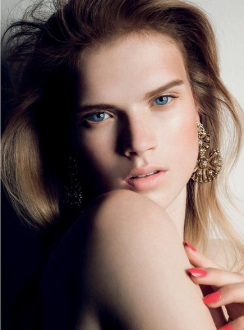 9 способов использовать меньше косметики. 01