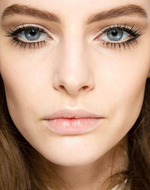 Макияж - 2015.  Макияж - 2015 - это монохром, стрелки, пастельыне тона. 01