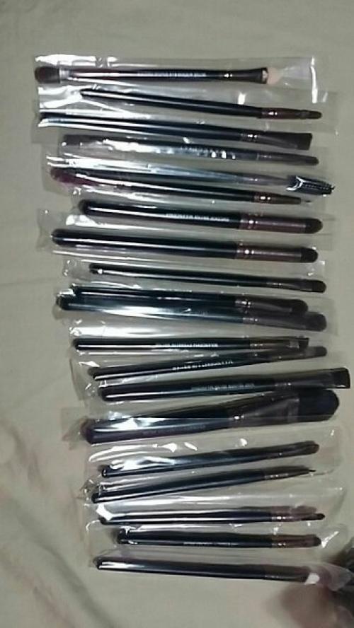 Элементы:  20 шт. кистей для макияжа комплект W324M-1. 01 Элементы:  20 шт. кистей для макияжа комплект W324M-1. 01