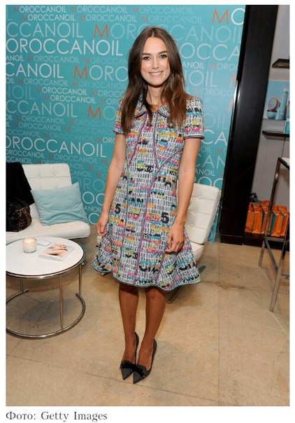 В рамках Международного кинофестиваля в Торонто Кира Найтли посетила передачу Variety Studio, съемки которой прошли в универмаге Holt Renfrew. 01