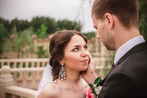 О важности профессионального макияжа и прически на свадьбу или перед фотосессией) и несколько советов. 01 О важности профессионального макияжа и прически на свадьбу или перед фотосессией) и несколько советов. 01